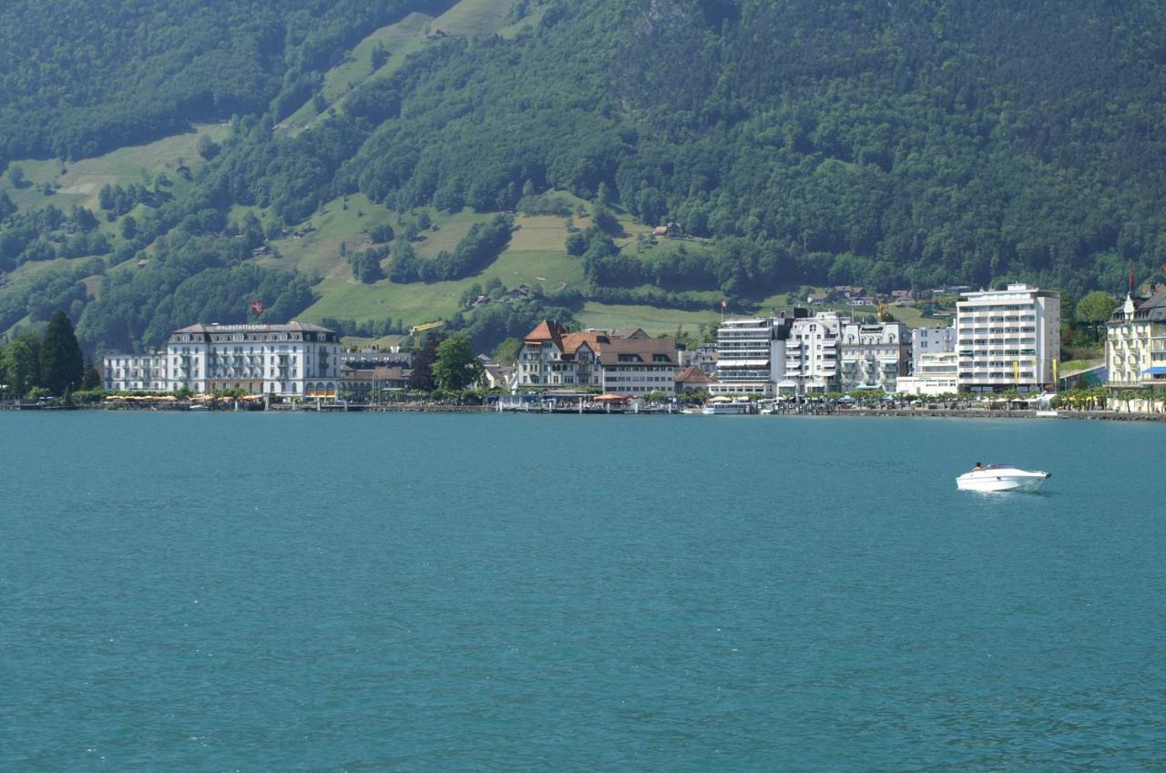 Ferienwohnung Seesicht Brunnen Luaran gambar
